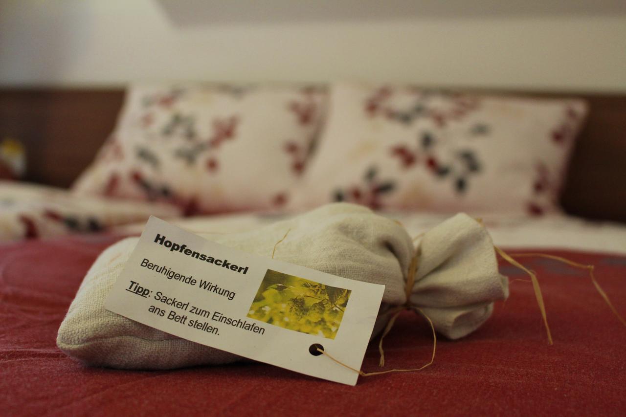 Hotel Langs Wirtshaus Sankt Ulrich im Mühlkreis Zimmer foto